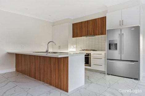 Property photo of 2/164 West Fyans Street Newtown VIC 3220