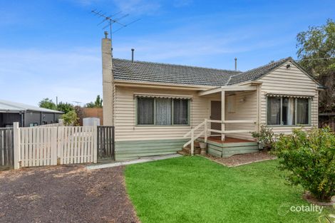 Property photo of 7 Chaucer Street Hamlyn Heights VIC 3215