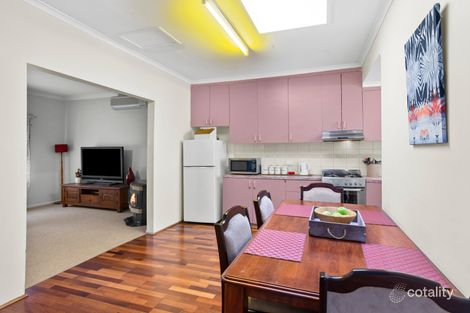 Property photo of 7 Chaucer Street Hamlyn Heights VIC 3215