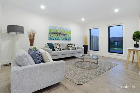 Property photo of 1A Kialoa Court Taylors Lakes VIC 3038