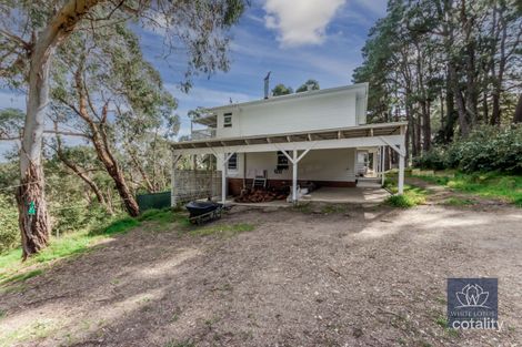 Property photo of 24 Jacinta Way Myrniong VIC 3341