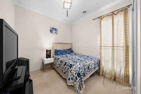 Property photo of 30 Ben Loman Circuit Craigieburn VIC 3064