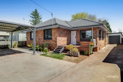 Property photo of 33 Justin Street Harristown QLD 4350