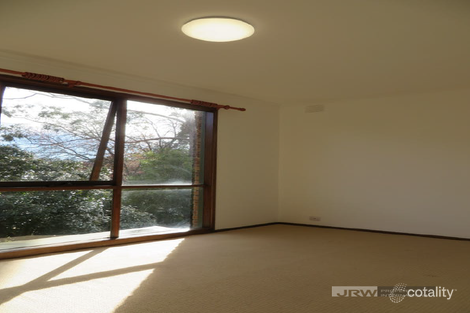 Property photo of 1/30 Ashted Road Box Hill VIC 3128