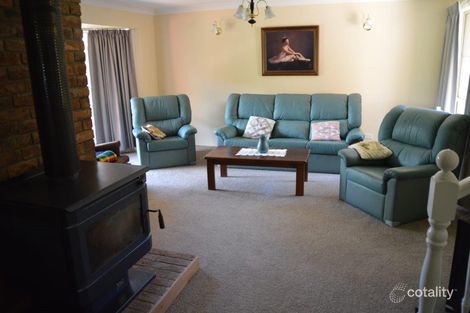 Property photo of 24 Wirruna Avenue Orange NSW 2800