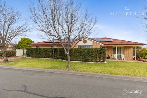 Property photo of 1 Giwang Place Glenfield Park NSW 2650