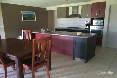 Property photo of 19 Chilton Close Winter Valley VIC 3358