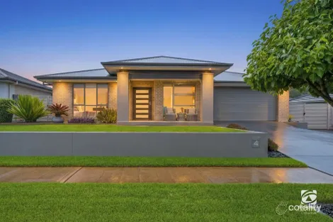 4 Whitten Pde, Harrington Park, NSW 2567