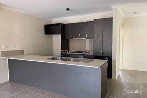 Property photo of 1/43-51 Rippleside Terrace Tarneit VIC 3029