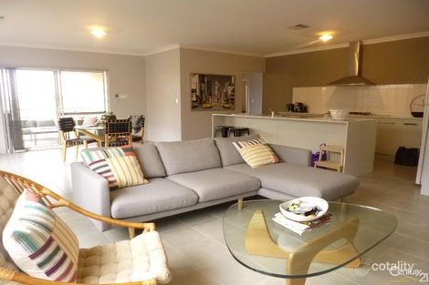 Property photo of 6 Castlefern Street Ellenbrook WA 6069