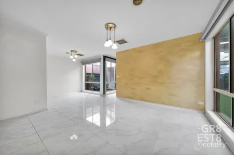 Property photo of 12 Apsley Terrace Berwick VIC 3806