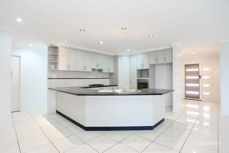 Property photo of 8 Franklin Close Marian QLD 4753