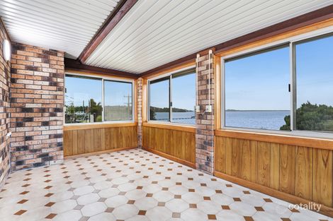 Property photo of 18 Holborn Street Berkeley NSW 2506