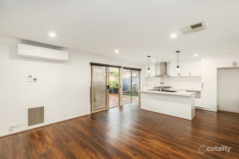 Property photo of 31 Winbourne Road Mount Waverley VIC 3149