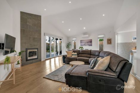 Property photo of 7 Felicia Street Mordialloc VIC 3195