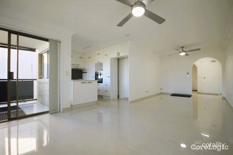 Property photo of 4/4 Broad Street Labrador QLD 4215