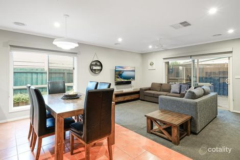 Property photo of 3/11-13 Roseview Way St Albans Park VIC 3219