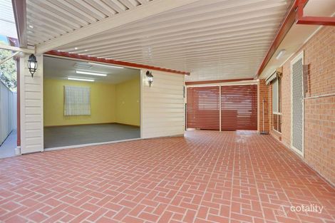 Property photo of 11 Augusta Close Watanobbi NSW 2259