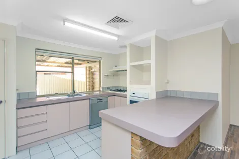 Property photo of 13 Henning Crescent Manning WA 6152