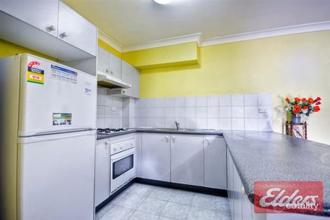 Property photo of 5/12-16 Toongabbie Road Toongabbie NSW 2146