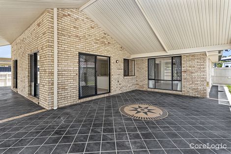 Property photo of 15 Grevillea Court Rothwell QLD 4022