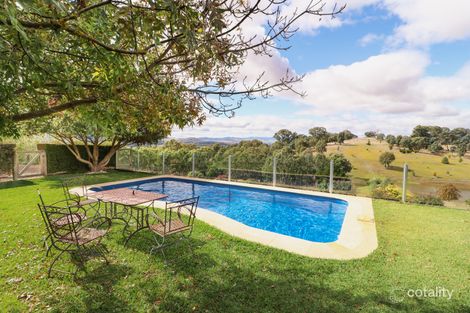 Property photo of 50 Box Court Mansfield VIC 3722