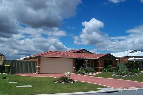 200 Brenchley Dr, Atwell, WA 6164