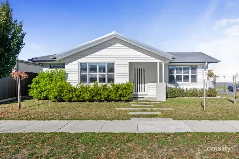 202a Victoria St, Ballarat East, VIC 3350