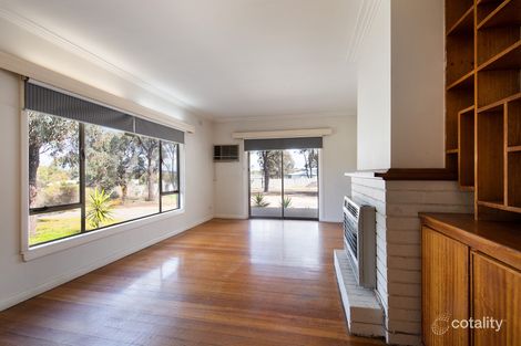 Property photo of 103-105 Prouses Road North Bendigo VIC 3550