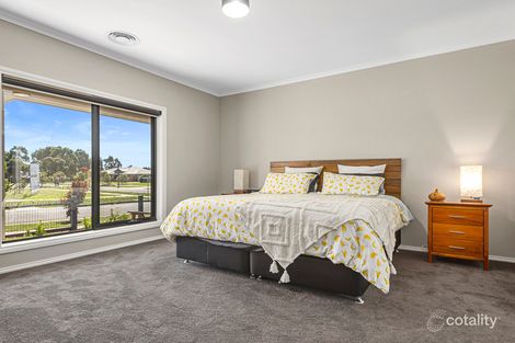Property photo of 14 Collins Parade Kyneton VIC 3444