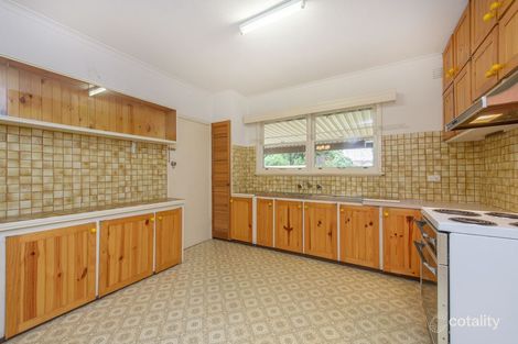 Property photo of 2 Railway Parade North Glen Waverley VIC 3150