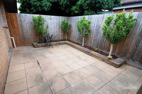 Property photo of 1/9 Hollsmoor Road Camberwell VIC 3124