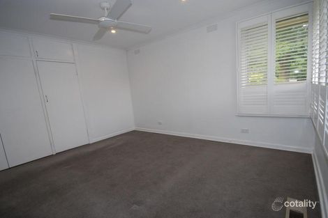 Property photo of 1/9 Hollsmoor Road Camberwell VIC 3124