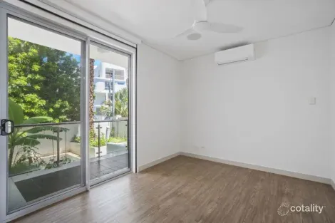 Property photo of 4/27-29 Madang Crescent Runaway Bay QLD 4216
