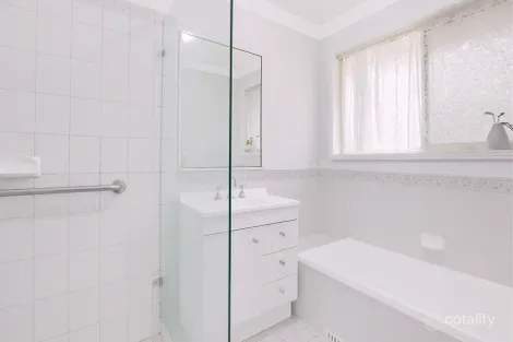 Property photo of 2/8A Wade Street Figtree NSW 2525