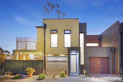 Property photo of 8/5-6 Chelsworth Place Caroline Springs VIC 3023