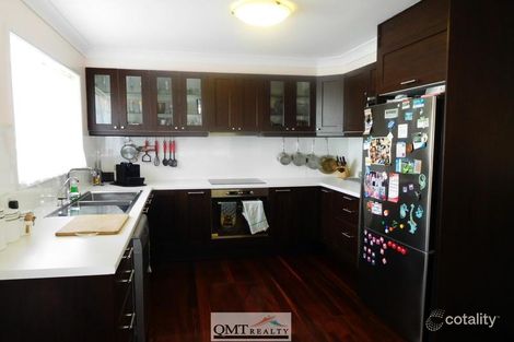 Property photo of 9 Watling Street Hillcrest QLD 4118