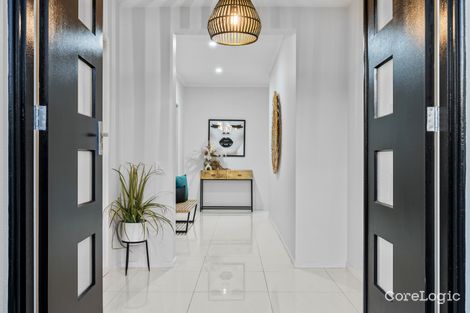 Property photo of 10 Emery Place St Clair SA 5011