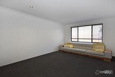 Property photo of 10 Garrut Way Caversham WA 6055
