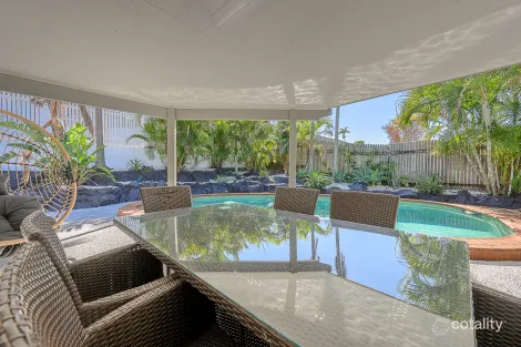 19 APOLLO DR, CLINTON, QLD 4680