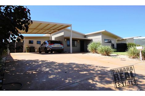 Property photo of 5 Treetop Crescent Nickol WA 6714