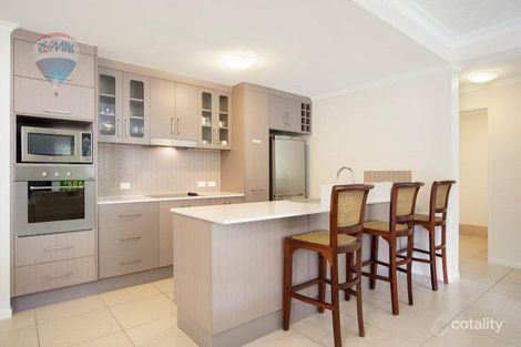 3/2 Oliva St, Palm Cove, QLD 4879