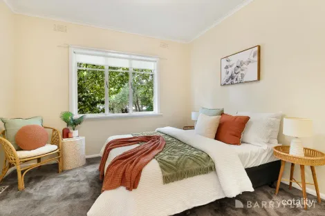 Property photo of 18 Byron Road Kilsyth VIC 3137