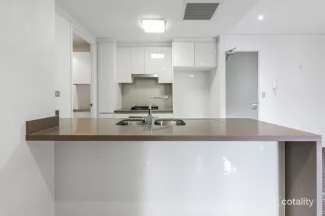 Property photo of 28/132-138 Killeaton Street St Ives NSW 2075