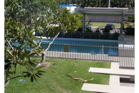 Property photo of 6 Mariners Drive Townsville City QLD 4810