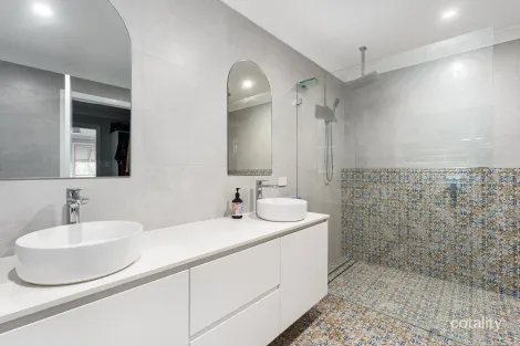 Property photo of 7 Remembrance Driveway Tahmoor NSW 2573