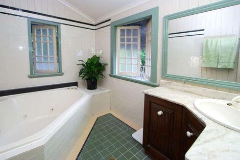 Property photo of 97 Stephen Street Camp Hill QLD 4152