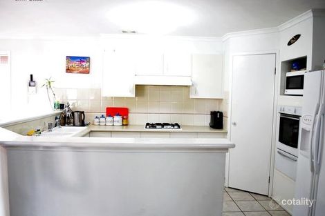 Property photo of 90 Greenway Drive West Hoxton NSW 2171