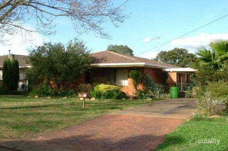 Property photo of 16 Villiers Avenue Dubbo NSW 2830