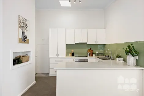 Property photo of 116 Charles Street Seddon VIC 3011